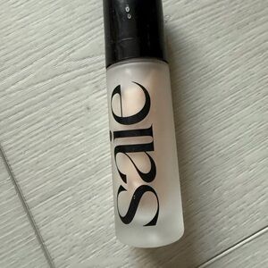 Saie Radiant Finish Makeup Primer - Cream